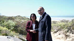 UK, France sign three-year deal to stop migrant crossings