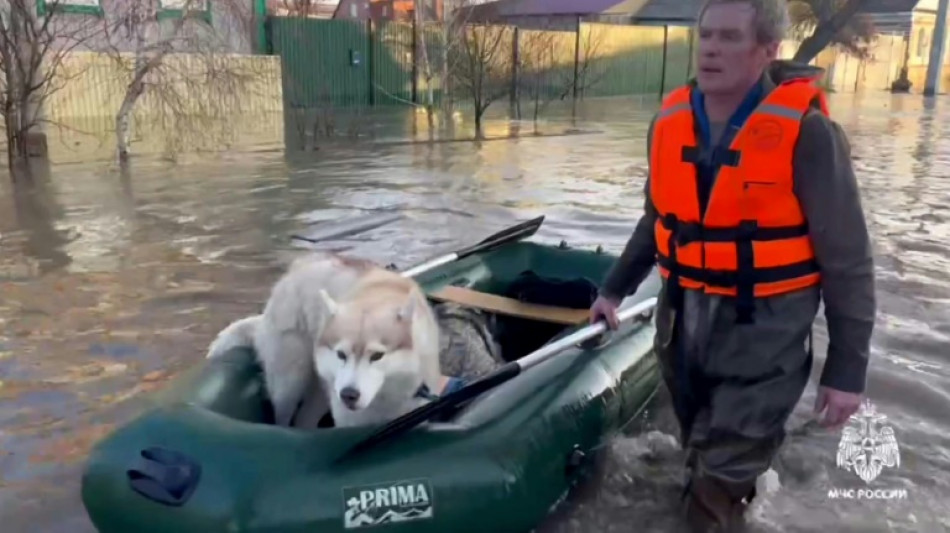 Rusia evac&uacute;a a m&aacute;s de 4.000 personas por la ruptura de una represa en los Urales