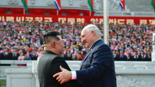 Le pr&eacute;sident b&eacute;larusse re&ccedil;u en Cor&eacute;e du Nord par Kim Jong Un