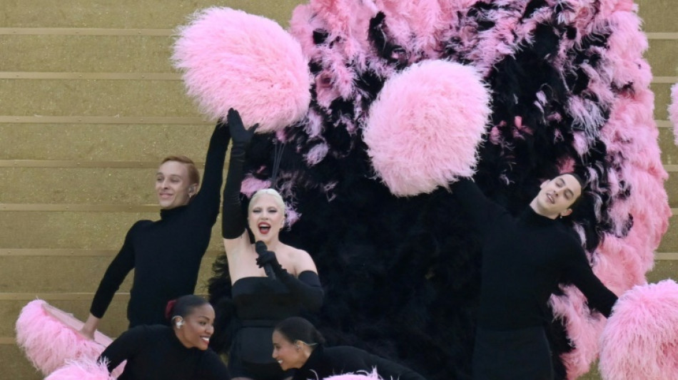 Lady Gaga canta na cerim&ocirc;nia de abertura dos Jogos de Paris-2024