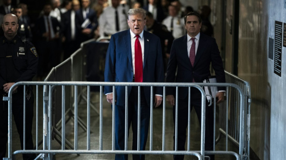 Empieza selecci&oacute;n del jurado en hist&oacute;rico juicio contra Donald Trump en Nueva York 