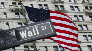 Bourses: Apple et Microsoft jettent un nouveau froid sur les valeurs de la tech