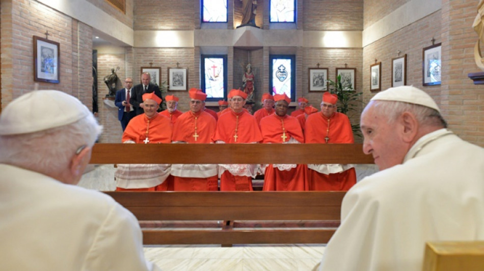 La dif&iacute;cil convivencia entre el em&eacute;rito Benedicto XVI y su sucesor Francisco 