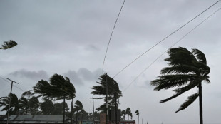 Un cicl&oacute;n azota Banglad&eacute;s e India y deja dos personas muertas