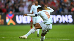 Fran&ccedil;a vence Turquia (1-0) na estreia de Zidane