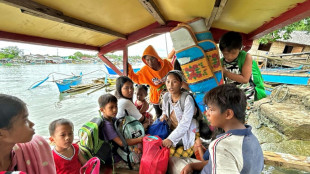 Nueva fuerte r&eacute;plica tras el sismo que caus&oacute; al menos dos muertos en Filipinas