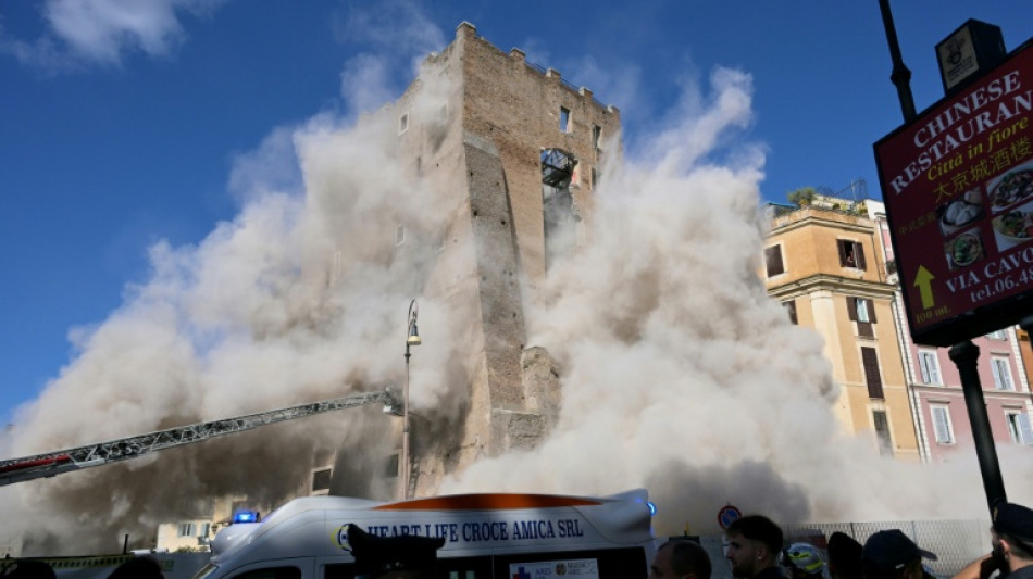 Muere trabajador rescatado tras el colapso parcial de una torre medieval en Roma