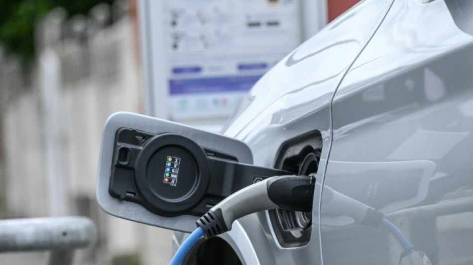 Guerre: engouement pour les voitures &eacute;lectriques d'occasion