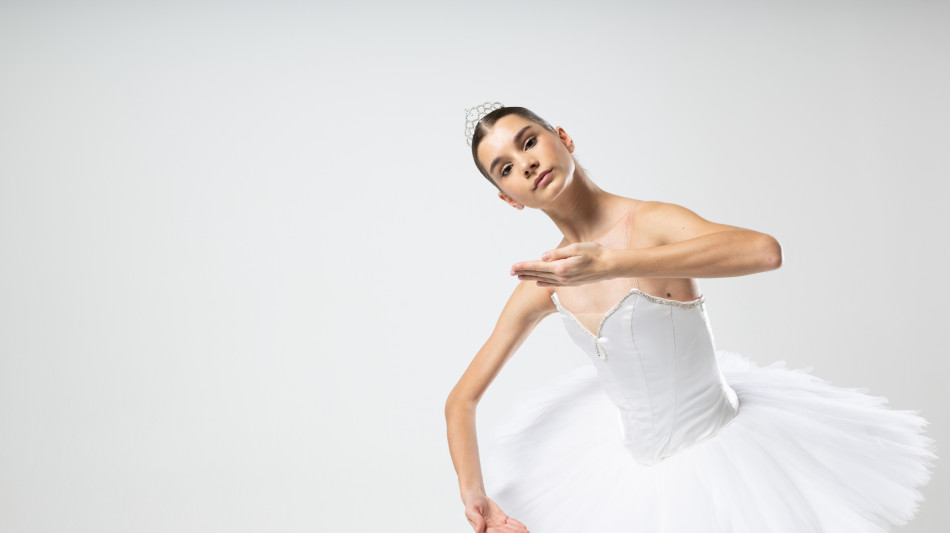 Copp&eacute;lia, all'Opera di Roma gli allievi della scuola di danza