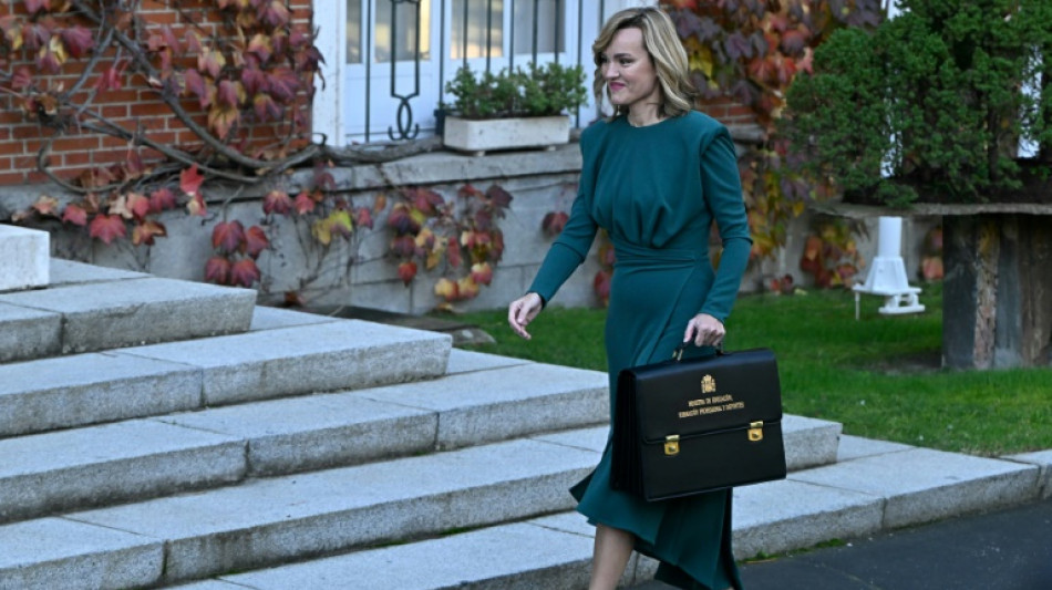 El gobierno espa&ntilde;ol busca restringir el acceso de los menores a la pornograf&iacute;a en l&iacute;nea