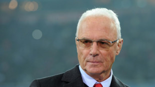 Morre aos 78 anos Franz Beckenbauer, lenda do futebol alem&atilde;o
