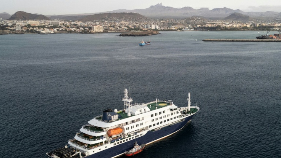 "No se lo tomaron lo suficientemente en serio": pasajero del barco con hantavirus