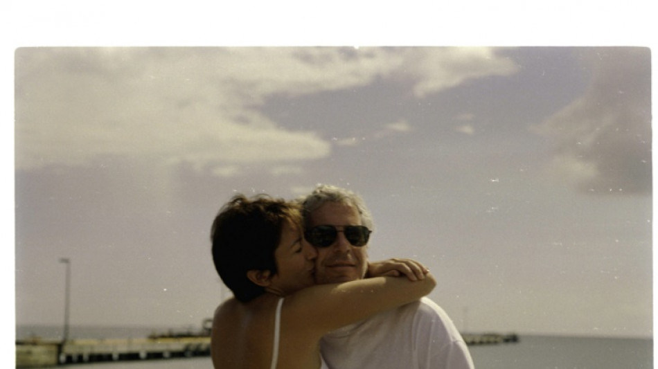 Ghislaine Maxwell sentenciada a 20 a&ntilde;os de prisi&oacute;n por delitos sexuales