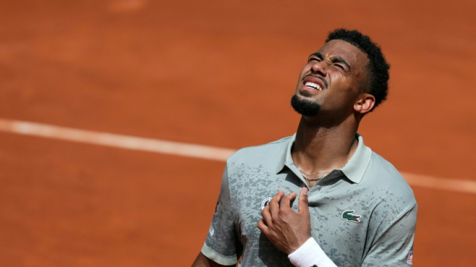Frenchman Fils pulls out of Roland Garros with injury