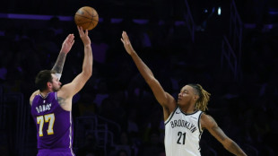 Late surge lifts Thunder, Celtics rally to down Hawks