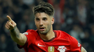 Liverpool anuncia contrata&ccedil;&atilde;o do meia h&uacute;ngaro Dominik Szoboszlai