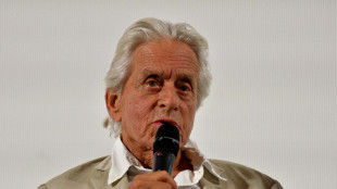 Michael Douglas firma un'autobiografia, '&egrave; ora di raccontare la mia storia'