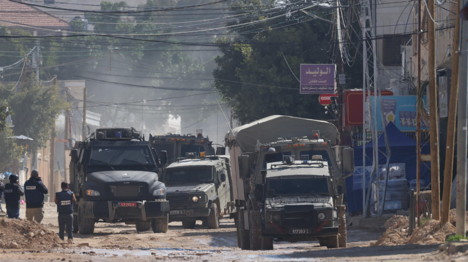 Idf spara in aria durante visita diplomatici, anche Ue