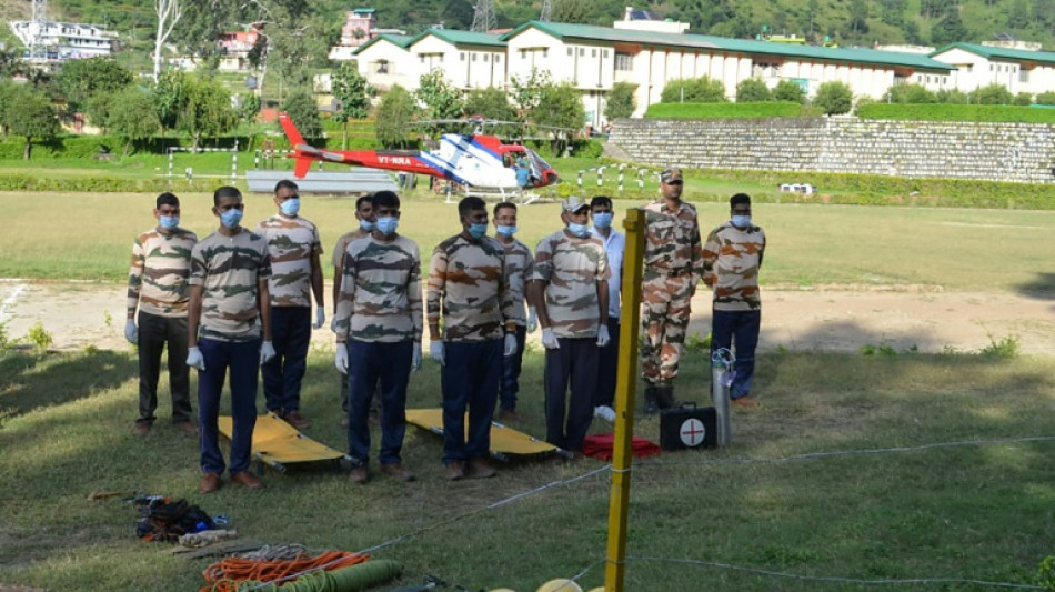 Rescatistas indios intensifican la b&uacute;squeda de los alpinistas desaparecidos en el Himalaya