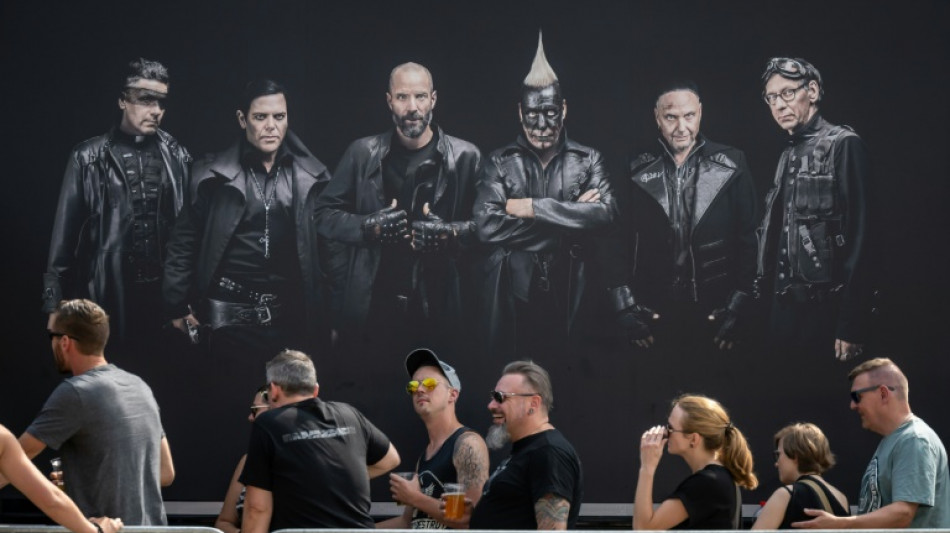 La fiscal&iacute;a de Berl&iacute;n pone fin a la investigaci&oacute;n contra el cantante de Rammstein, acusado de agresiones sexuales