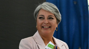 Leftist, far-right candidates advance to Chilean presidential run-off