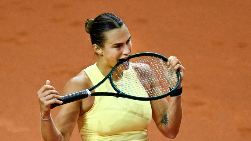 Swiatek avan&ccedil;a &agrave;s semifinais em Stuttgart; Sabalenka &eacute; eliminada