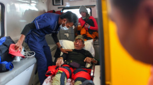 Monta&ntilde;ista espa&ntilde;ol de 84 a&ntilde;os abandona intento de escalar su 13&ordm; pico mayor a 8.000 metros
