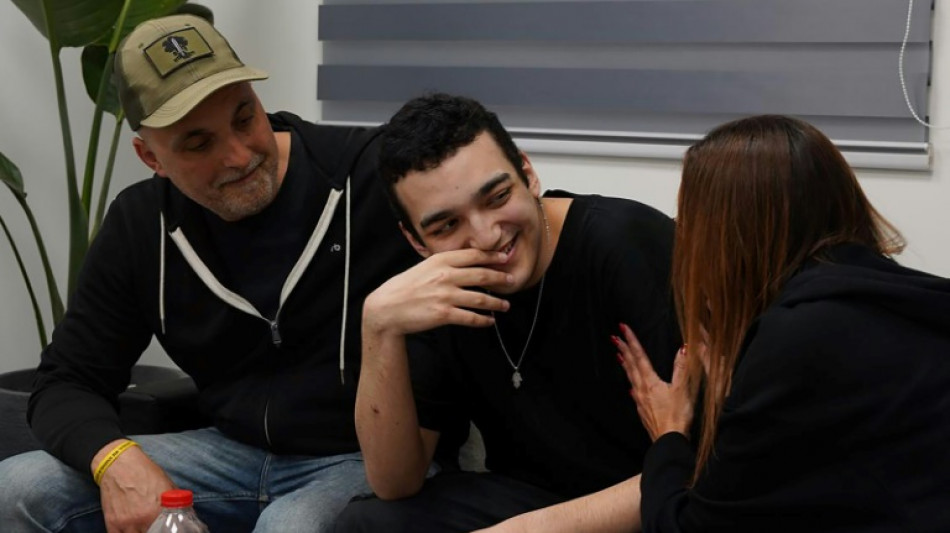 Eltern von freigelassener israelischer Geisel: R&uuml;ckkehr von Edan "Geschenk Gottes"