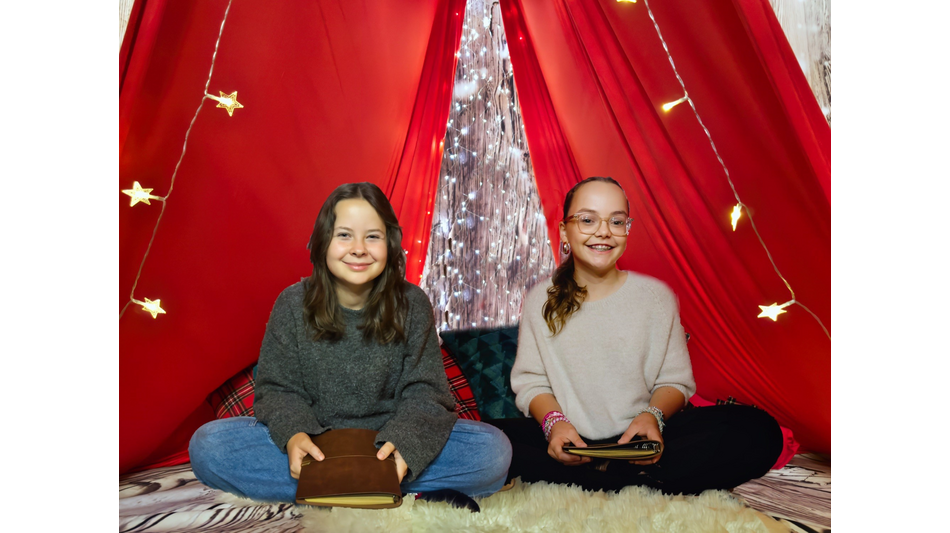 Vorlesefreude im Advent: Studienkreis startet "Leselust 2025"